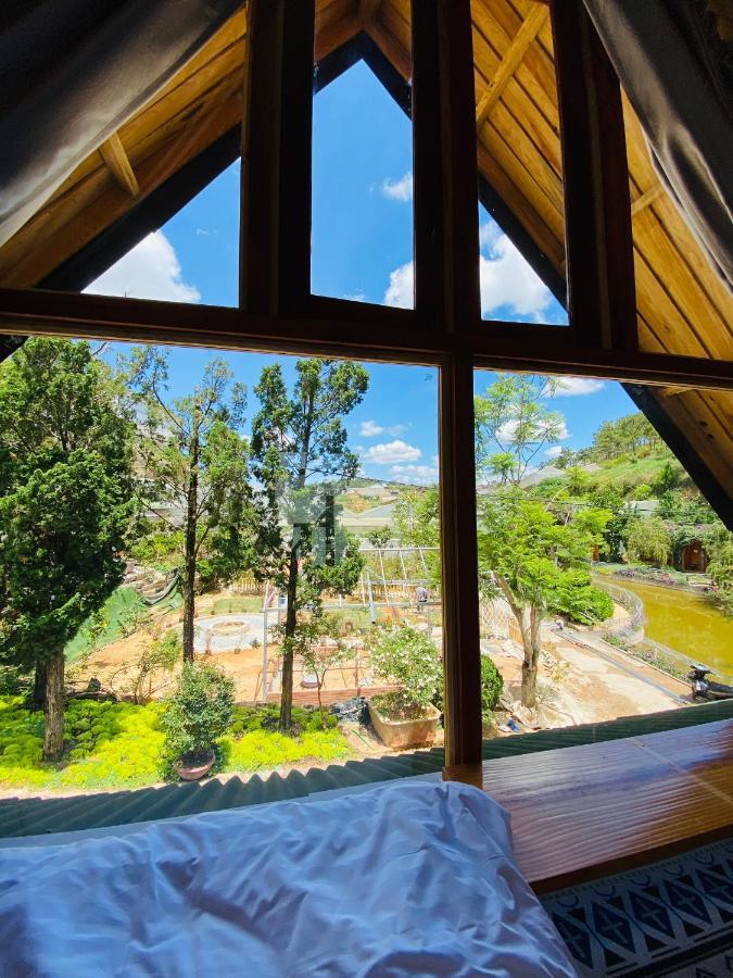 Berry Valley Homestay Далат Екстер'єр фото